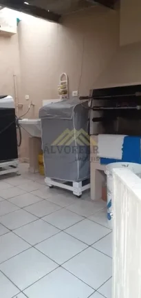 Imagem Oportunidade Imperdível: Venda de 02 Imóveis em Excelente Localização.