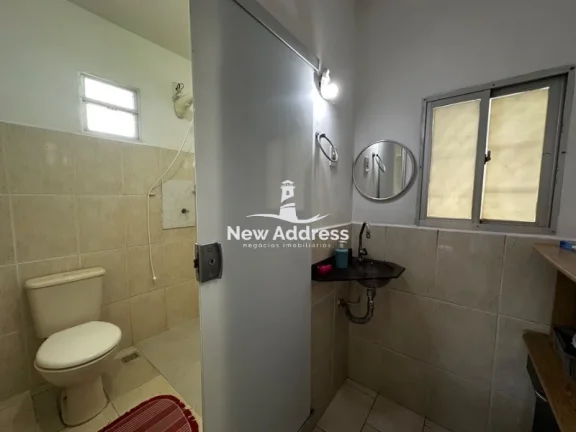 Imagem Casa de dois pavimentos pra morar e investir em Guaranhus - Vila Velha