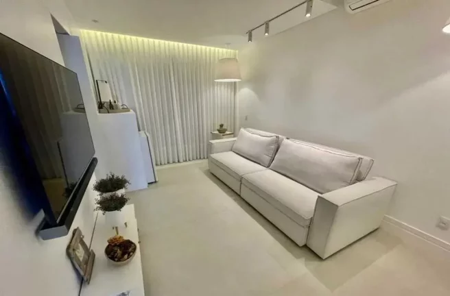 Imagem Apartamento frente mar mobiliado com 5 suítes e 4 vagas de garagem em Balneário Camboriú