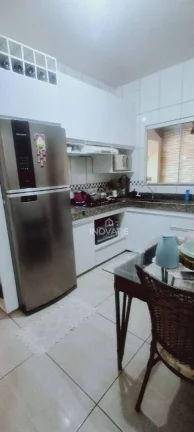 Imagem Casa com 2 dormitórios à venda, 80 m² por R$ 350.000,00 - Setor Paranaíba - Itumbiara/GO