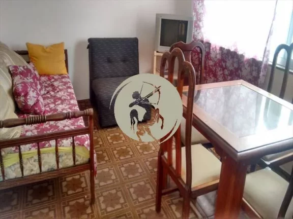 Imagem ANTIGO, NÃO MODERNIZADO EXCELENTE LOCALIZAÇÃO