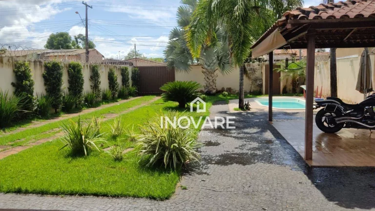 Imagem Casa com 3 dormitórios à venda, 180 m² por R$ 400.000,00 - Setor Nossa Senhora da Saúde - Itumbiara/GO