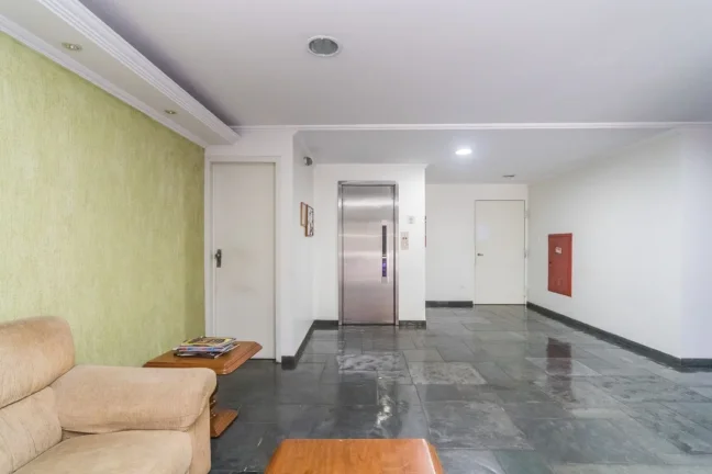 Imagem Apartamento 38M² Reformado, 1Q, 1 Banheiro, 2 Vagas, Playground.