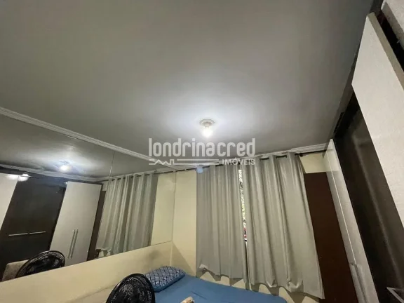 Imagem Casa térrea com 3 quartos, condomínio com portaria 24h, salão de festas e playground em Londrina