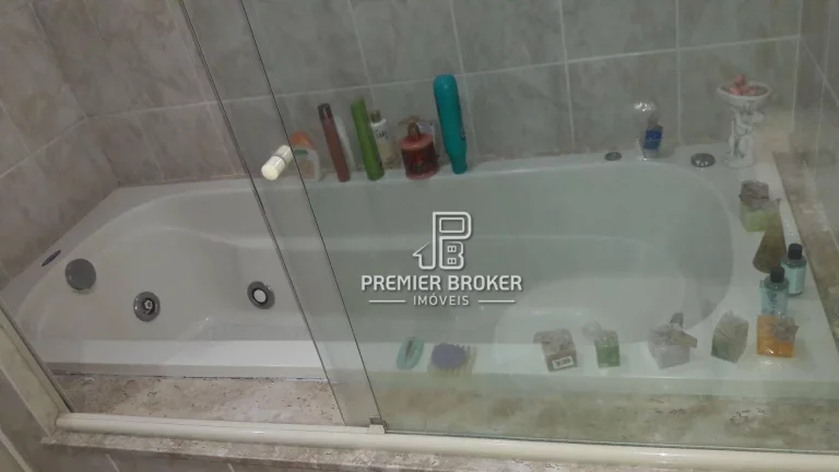 Imagem Casa à venda, 113 m² por R$ 570.000,00 - Bom Retiro - Teresópolis/RJ