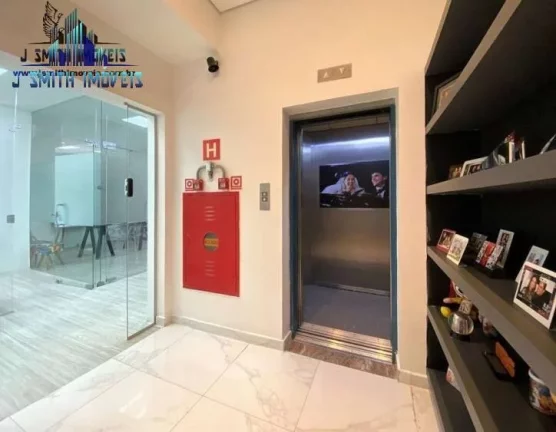 Imagem PRÉDIO COMERCIAL NA GRANJA VIANA, AO LADO DO SHOPPING - OPORTUNIDADE !!!