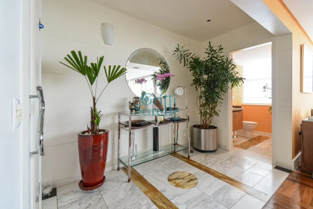 Imagem Apartamento à Venda em Jardim Europa - São Paulo/SP.