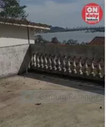 Imagem Casa com piscina e área de lazer com 6 dormitórios à venda, 736 m² por R$ 1.400.000 - Morro dos Barbosas - São Vicente/SP
