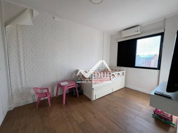 Imagem Cobertura Dupkex reformada para venda no bairro da Ponta da Praia em Santos