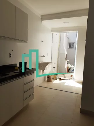 Imagem Excelente apartamento térreo na Vila Tótoli . Ótima localização.