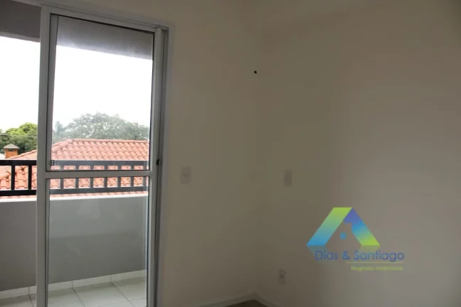 Imagem Lindo apartamento studio novo em localização privilegiada na área nobre e plana da Vila das Mercês próximo de todos os comercios!
