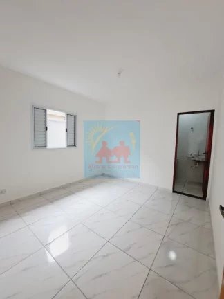 Imagem CASA EM ITANHAÉM - BAIRRO RESIDENCIAL - 2 DORMITÓRIOS (1 SUÍTE) - 2 VAGAS DE GARAGEM