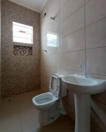 Imagem Casa para Venda em Itanhaém, Bopiranga, 2 dormitórios, 1 suíte, 1 banheiro, 2 vagas