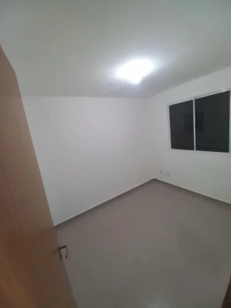 Imagem Apartamento para Venda em Curitiba, Pinheirinho, 2 dormitórios, 1 banheiro, 1 vaga