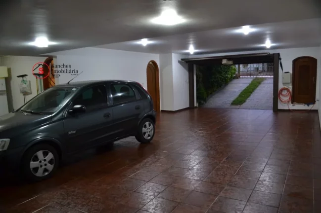 Imagem SOBRADO A VENDA NA VILA ZELINA, COM 3 SUÍTES. A 6 MINUTOS A PÉ DO METRÔ VILA PRUDENTE. QUINTAL COM JARDIM E ESPAÇO GOURMET, GARAGEM PARA 6 CARROS