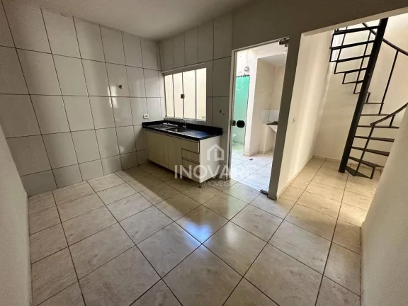Imagem Apartamento com 2 dormitórios para alugar, 80 m² por R$ 1.200,00/mês - Setor Nova Aurora - Itumbiara/GO