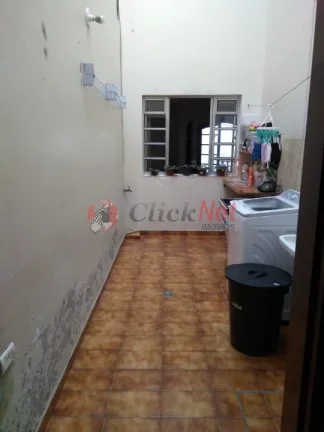 Imagem Oportunidade - Amplo Sobrado à Venda em São Bernardo do Campo no bairro Alto Industrial.