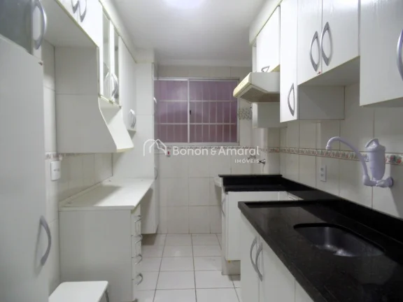 Imagem Excelente apartamento, reformado, rico em armários planejados, ótima localização!
Térreo, 3 qua...
