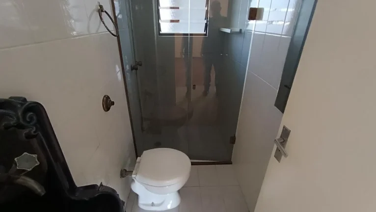 Imagem Apartamento no Centro de Curitiba, 146 m2, 3 dorm amplo.