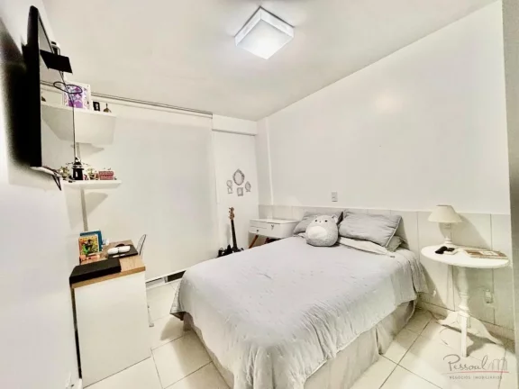 Imagem Condomínio Clube Pé na Areia na Cachoeira do Bom Jesus. Apresentamos este incrível apartamento lo...