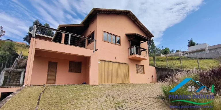 Imagem Exclusividade e Requinte: Residência de Alto Padrão em Condomínio Fechado