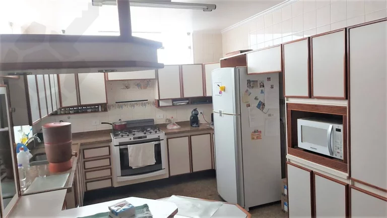 Imagem ESPAÇOSO SOBRADO * 4 DORM. * 3 SUÍTES * VENDA OU LOCAÇÃO