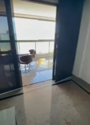 Imagem Belíssimo Apartamento frente mar em Enseada Azul