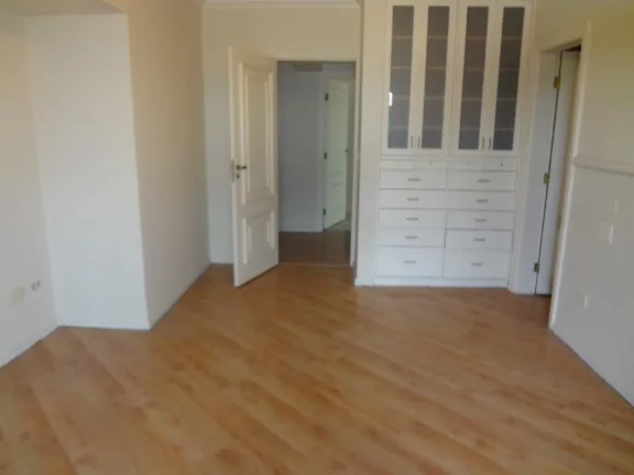 Imagem Apartamento na Barão de Santa Eulália
