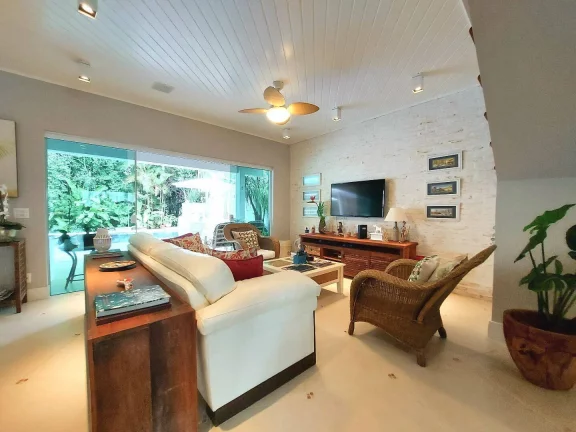 Imagem Casa decorada equipada à venda Riviera de São Lourenço - módulo 20.