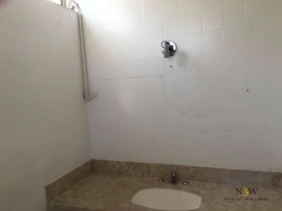 Imagem Casa para venda e locação em Alto de Pinheiros São Paulo SP com 6 salas, 10 vagas de garagem e 550m².