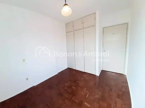 Imagem Excelente apartamento com 3 quartos + 1, sendo uma suíte, todos com armários embutidos, banheiro s...