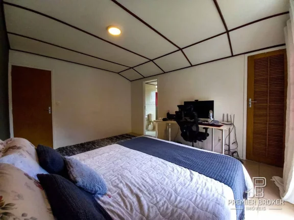 Imagem Cobertura à venda, 84 m² por R$ 550.000,00 - Várzea - Teresópolis/RJ