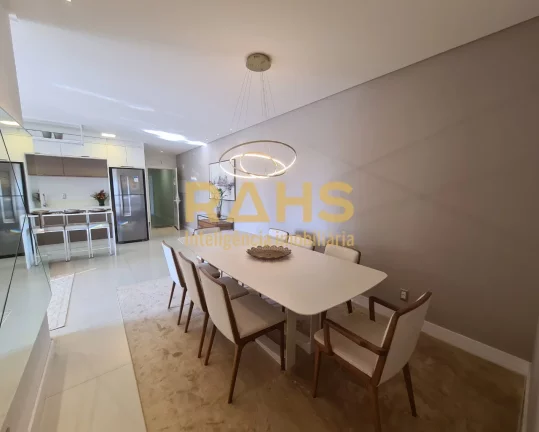 Imagem Lindo Apartamento Mobiliado no Bairro Atiradores Apartamento com 122m², 3 suítes, lavabo, sacada c...