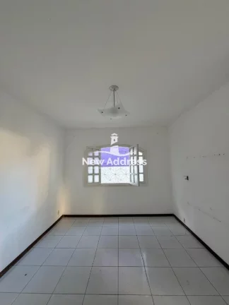 Imagem Casa com 120m² disponível para aluguel comercial ou residencial no Centro de Vila Velha!