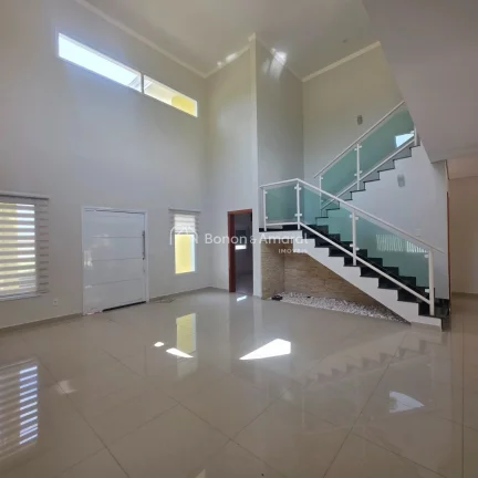 Imagem Este elegante sobrado de alto padrão impressiona desde o primeiro olhar, com fachada de arquitetura...