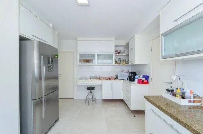Imagem Excelente Apto em Moema 202 m²