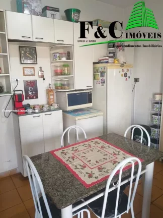 Imagem Casa para Venda em Americana, Vila Dainese, 3 dormitórios, 1 banheiro, 1 vaga