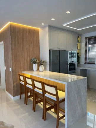 Imagem Apartamento com 4 suítes à venda no Centro de Balneário Camboriú/SC