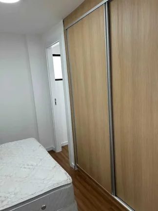 Imagem Cobertura duplex com 4 dormitórios sendo 1 suíte e 2 vagas de garagem em Balneário Camboriú/SC