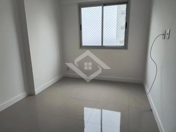 Imagem Apartamento de 2 Quartos no Condomínio Barra One para Venda