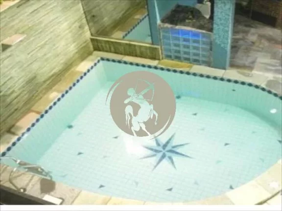 Imagem CASA COM 3 DORMITÓRIOS SENDO 2 SUÍTES, 1 BANHEIRO SOCIAL, COPA, COZINHA, LAVABO, DEPENDÊNCIA PARA...