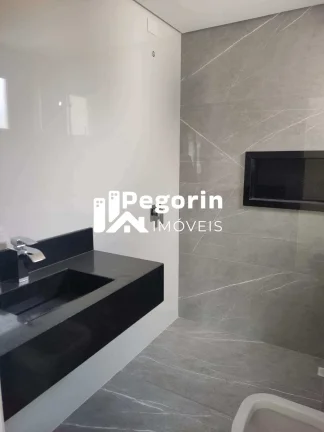 Imagem Sobrado à venda em Curitiba, Tingui, com 3 quartos, 150m²
