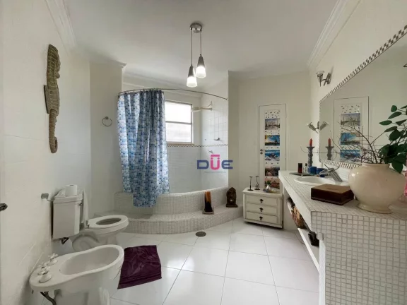 Imagem Apartamento Icônico com 2 suítes à venda, 168 m² por R$ 742.000 - Gonzaga - Santos/SP