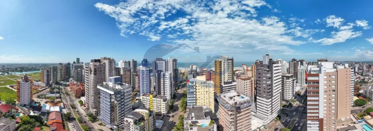 Imagem Apartamento á venda com 3 suítes no centro de Torres/RS
