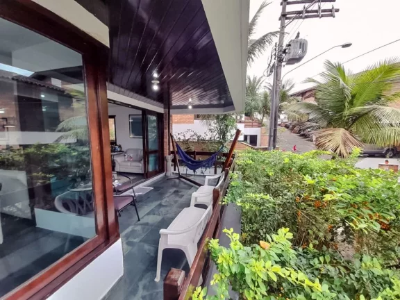 Imagem ENSEADA - CASA EM CONDOMÍNIO FECHADO - 310 M² DE ÁREA CONSTRUÍDA - LAZER.