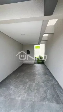 Imagem Sobrado Novo Fraron - Suíte + 02 Quartos
