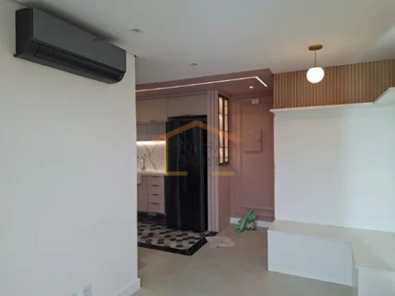 Imagem Apartamento tipo studio 39m², dispõe de 1 dormitório com armário, banheiro, sala dois ambientes,...