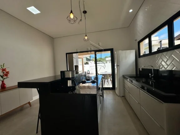 Imagem Linda casa no condomínio Lagoinha!!