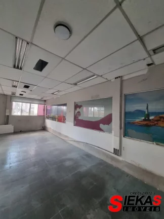 Imagem Galpão comercial de alto padrão em Vila Gomes Cardim, São Paulo-SP: 4 salas, 10 banheiros, 6 vagas de garagem, 6.100m² de área