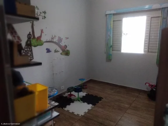 Imagem Sobrado para Venda em Mauá / SP no bairro Vila Noêmia